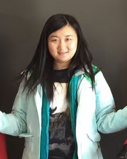 profile of yuan li smiling